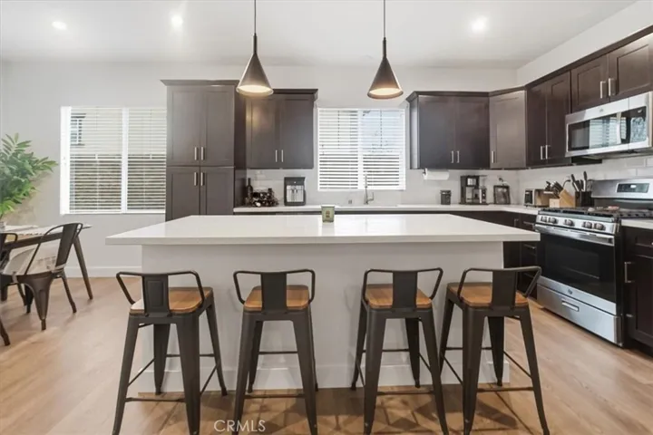 16061 Narni, Fontana, California 92336