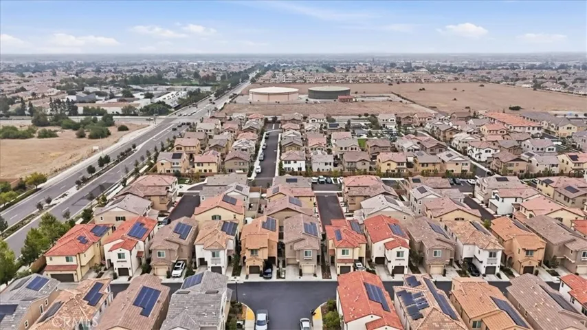 16061 Narni, Fontana, California 92336