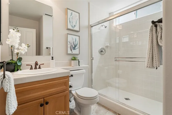 1st floor bathroom