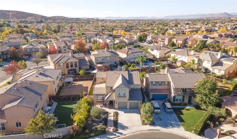 32735 Newham Court, Winchester, California 92596