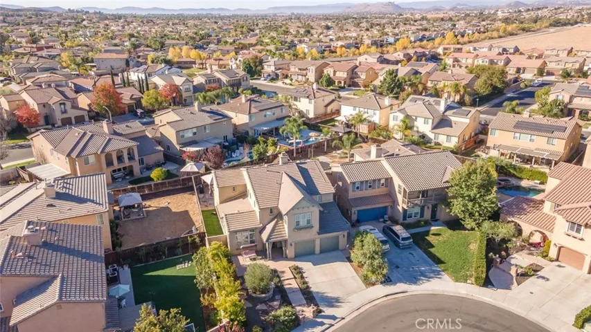 32735 Newham Court, Winchester, California 92596