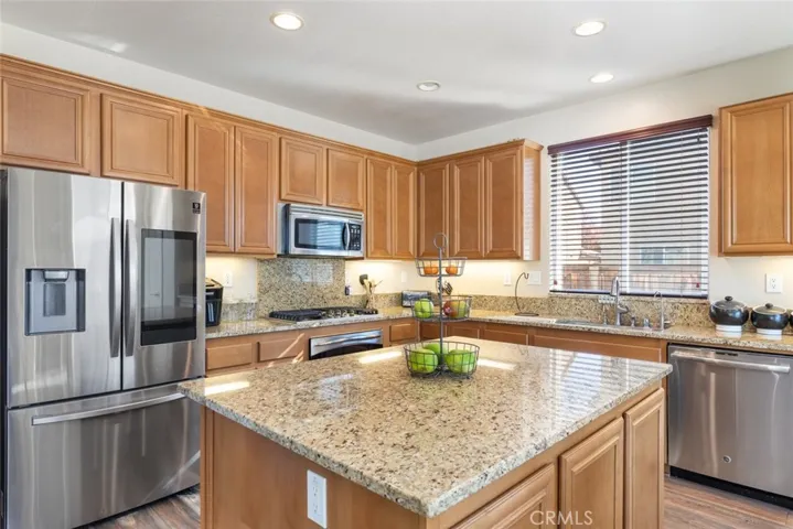 32735 Newham Court, Winchester, California 92596