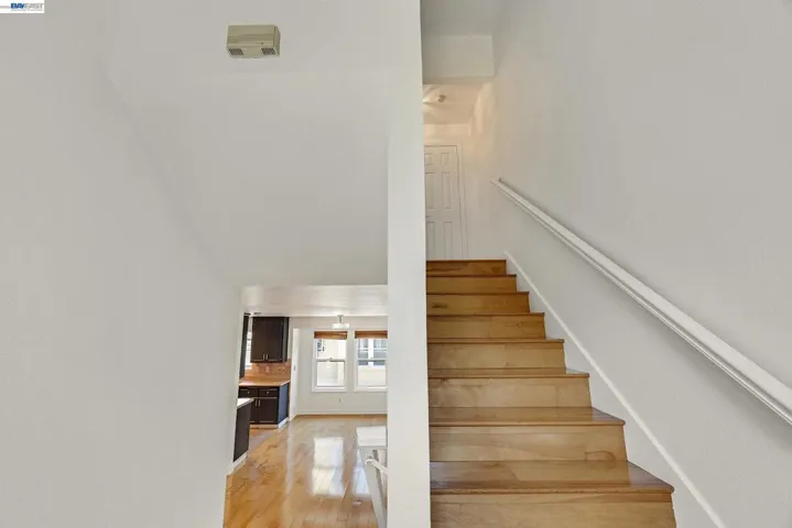 260 Estabrook St, San Leandro, California 94577