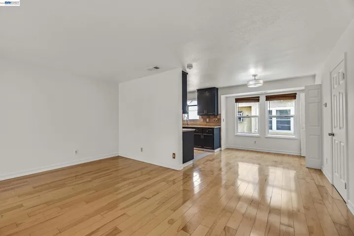 260 Estabrook St, San Leandro, California 94577