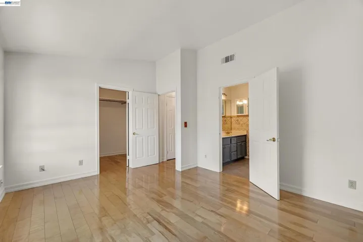 260 Estabrook St, San Leandro, California 94577