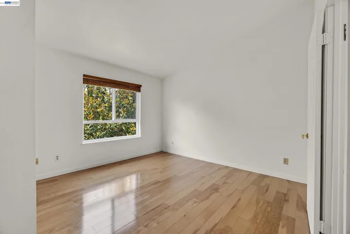 260 Estabrook St, San Leandro, California 94577