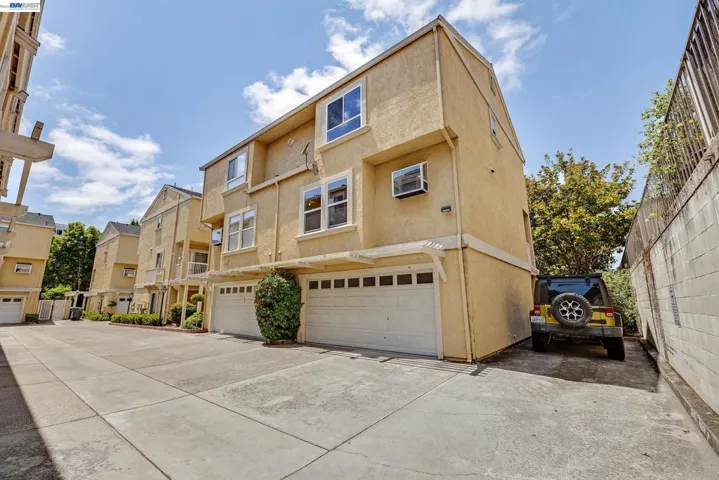 260 Estabrook St, San Leandro, California 94577