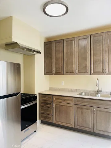 3921 E Livingston, Long Beach, California 90803
