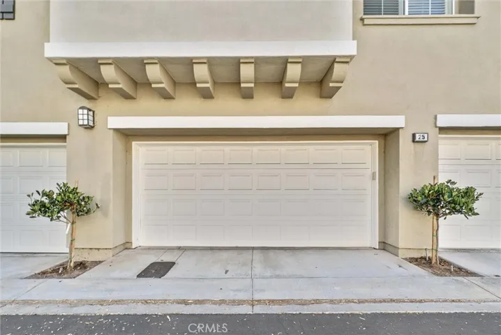 25 Bolinas, Irvine, California 92602