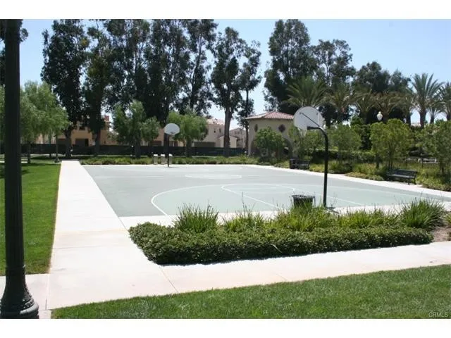 25 Bolinas, Irvine, California 92602