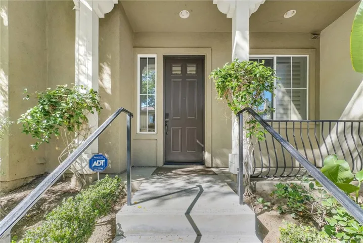 25 Bolinas, Irvine, California 92602