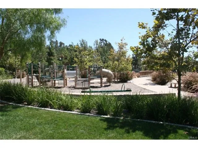 25 Bolinas, Irvine, California 92602