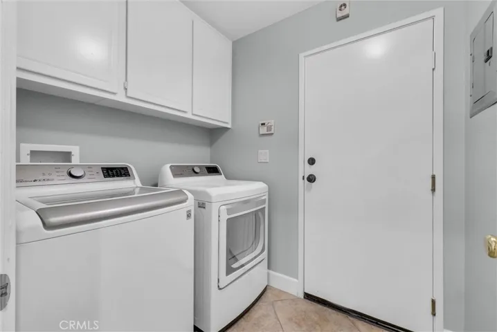 25 Bolinas, Irvine, California 92602