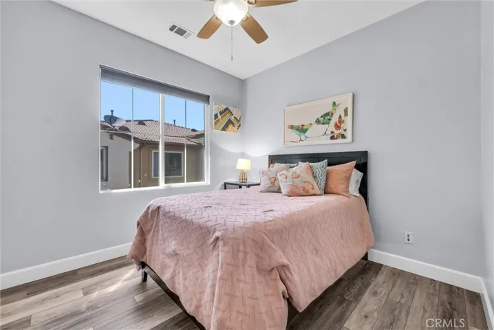25 Bolinas, Irvine, California 92602