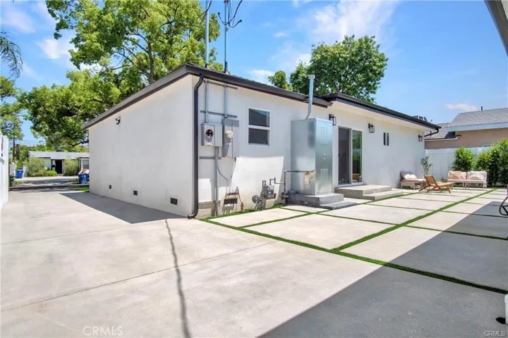 Photos were taken prior to tenant occupancy when the property was professionally staged.

