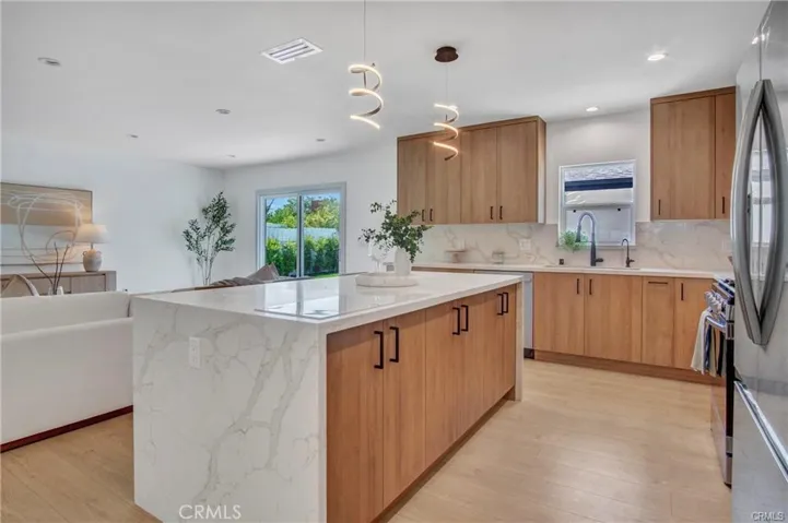 Photos were taken prior to tenant occupancy when the property was professionally staged.

