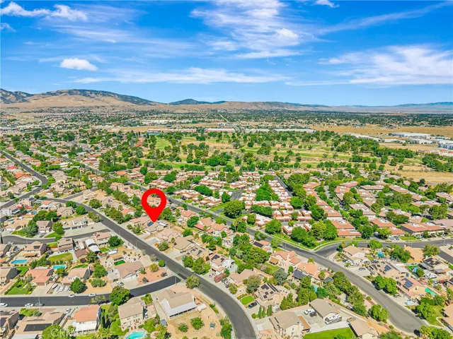 39943 Penina, Palmdale, California 93551
