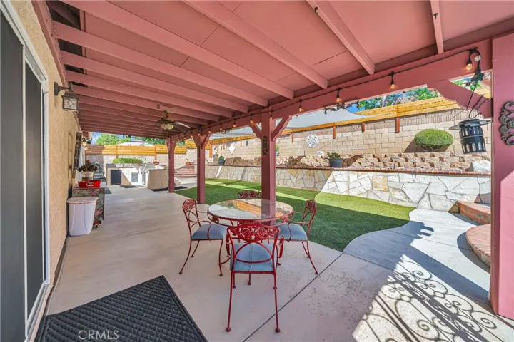 39943 Penina, Palmdale, California 93551