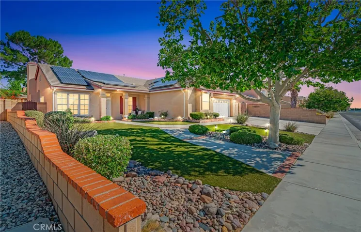 39943 Penina, Palmdale, California 93551