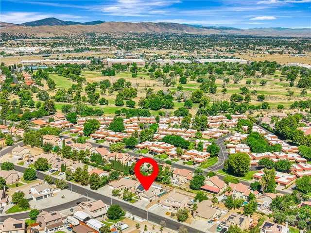 39943 Penina, Palmdale, California 93551