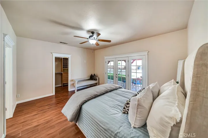 39943 Penina, Palmdale, California 93551