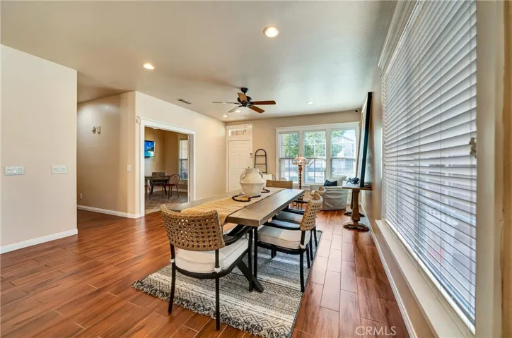 39943 Penina, Palmdale, California 93551