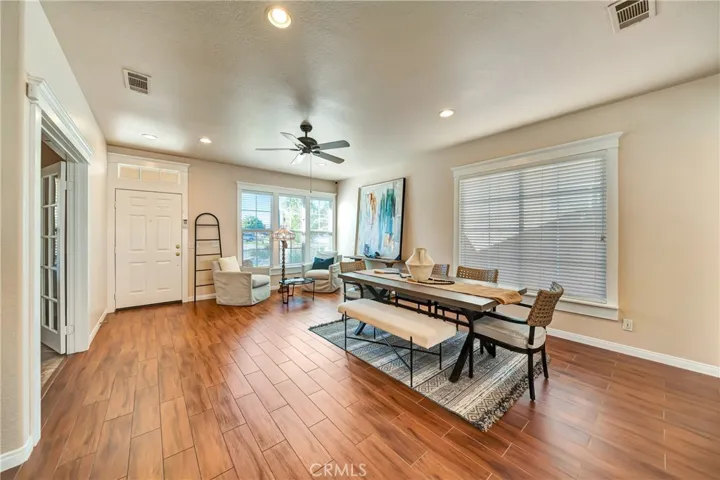 39943 Penina, Palmdale, California 93551