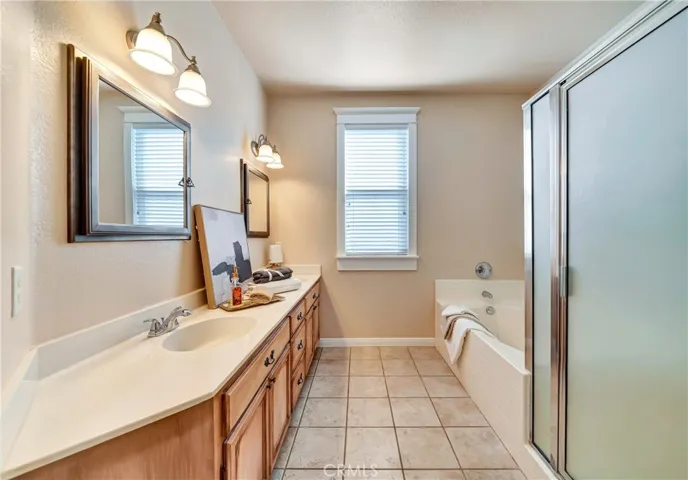 39943 Penina, Palmdale, California 93551