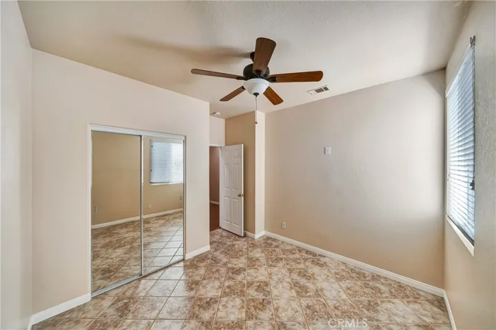39943 Penina, Palmdale, California 93551