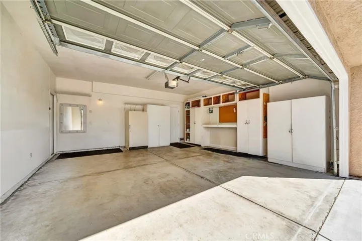 39943 Penina, Palmdale, California 93551