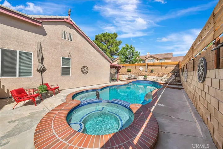 39943 Penina, Palmdale, California 93551