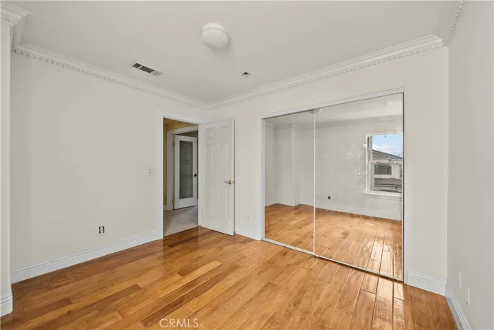 17779 Merridy, Northridge, California 91325