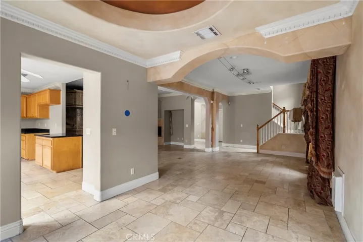 17779 Merridy, Northridge, California 91325