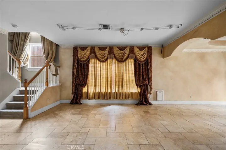 17779 Merridy, Northridge, California 91325