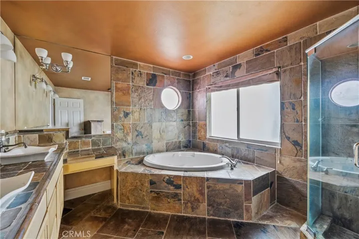 17779 Merridy, Northridge, California 91325