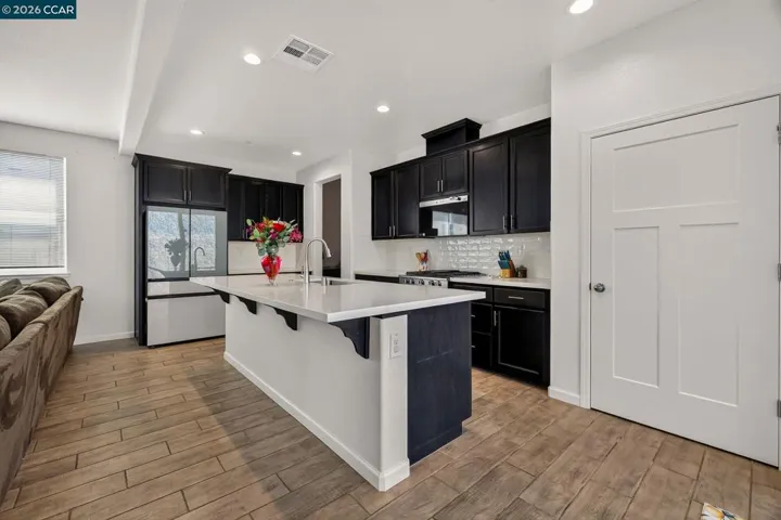 1119 Hiramatsu Ln, Winters, California 95694