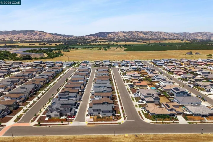 1119 Hiramatsu Ln, Winters, California 95694