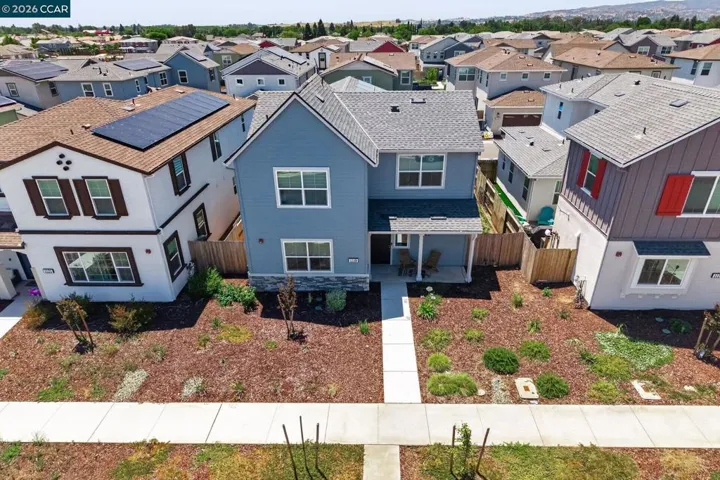1119 Hiramatsu Ln, Winters, California 95694