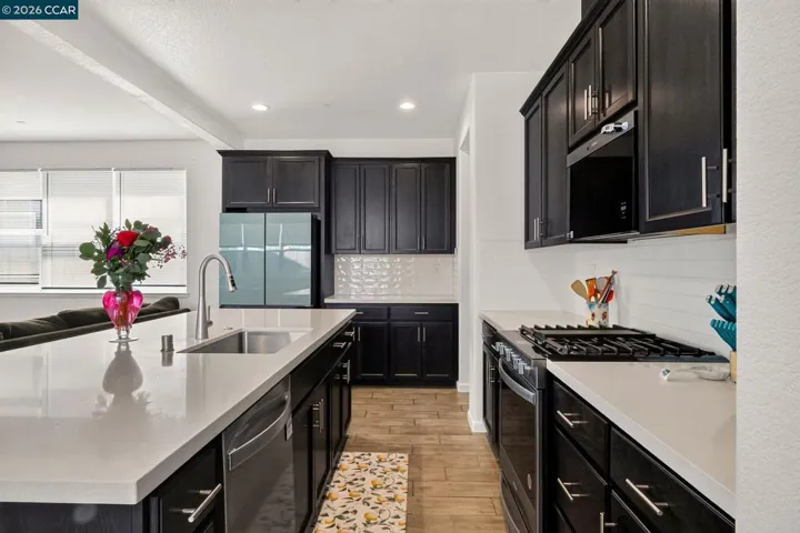 1119 Hiramatsu Ln, Winters, California 95694