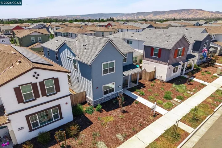 1119 Hiramatsu Ln, Winters, California 95694