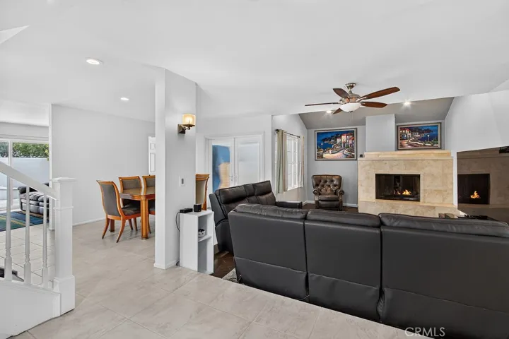 4 Beechwood, Irvine, California 92604