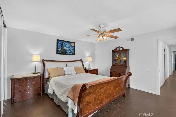 4 Beechwood, Irvine, California 92604