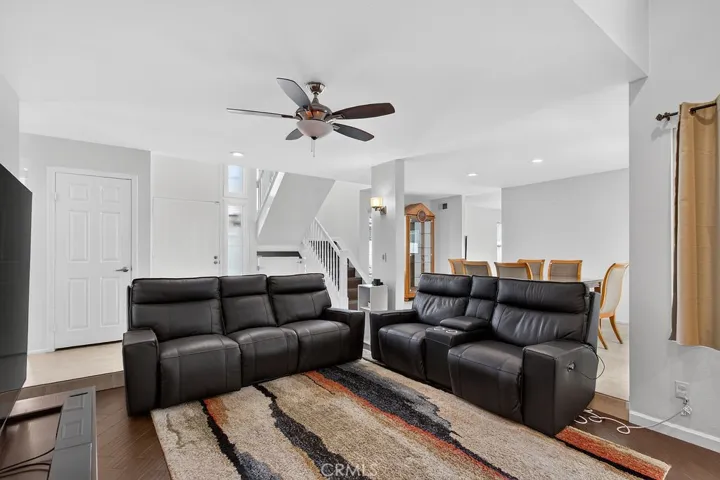 4 Beechwood, Irvine, California 92604