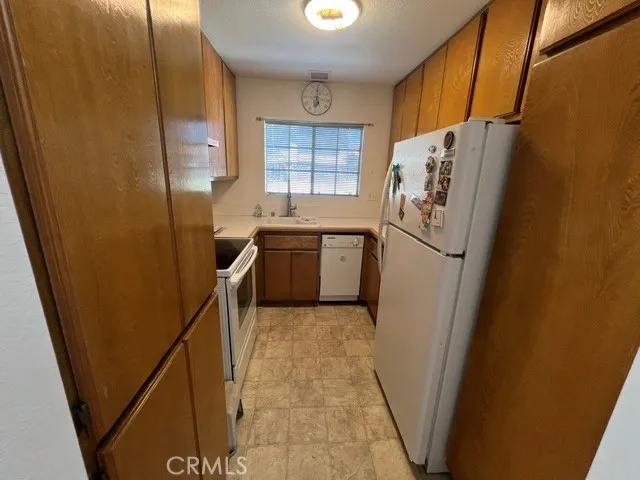 26151 Sanz A, Mission Viejo, California 92691