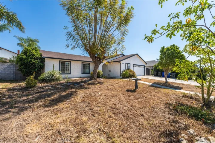 1028 W Woodcrest, Bloomington, California 92316