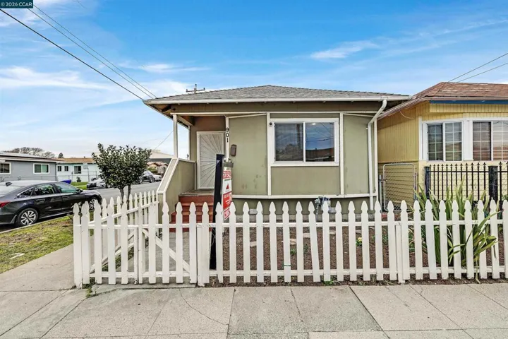 901 Florida Ave, Richmond, California 94804