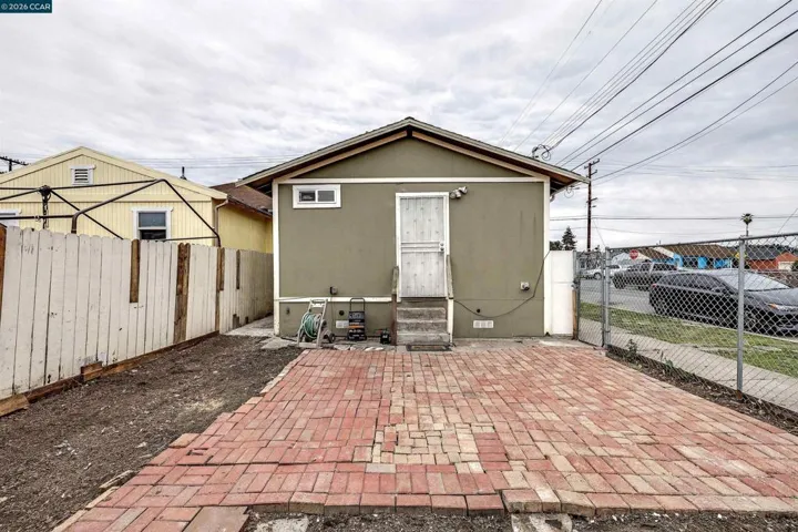 901 Florida Ave, Richmond, California 94804