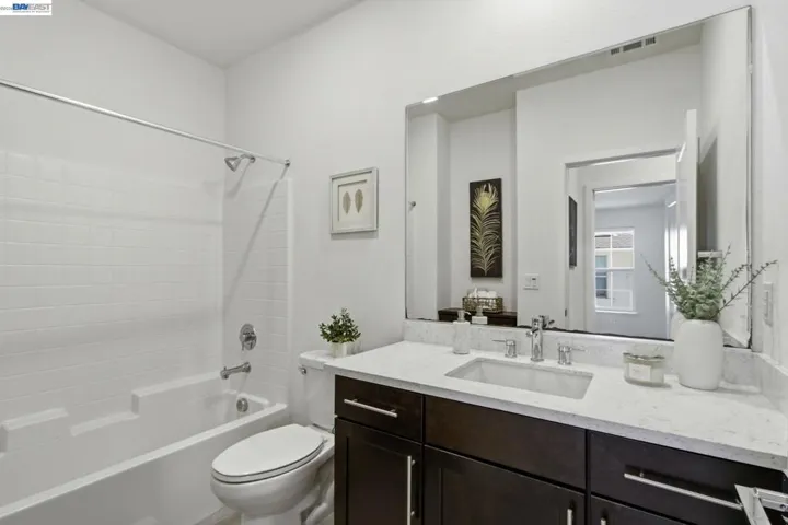 8544 Leeward Way, Newark, California 94560