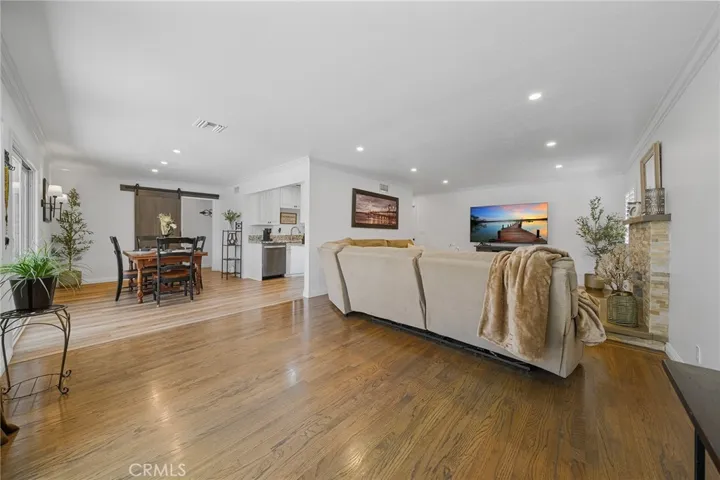 8287 E Ellerford, Long Beach, California 90808