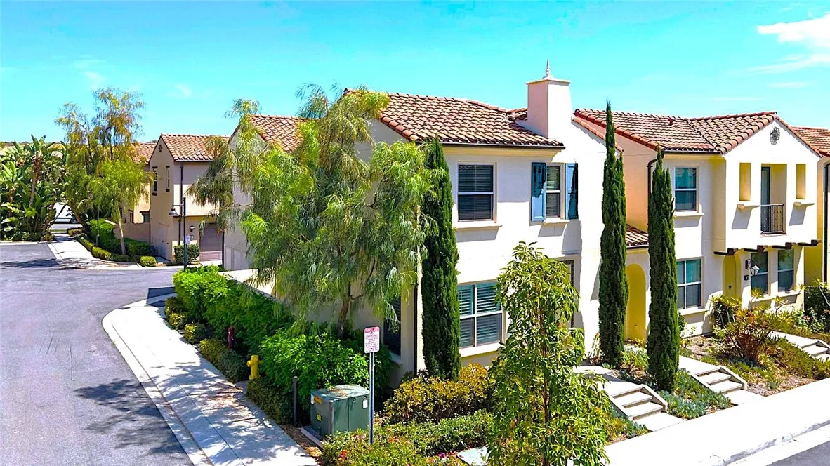 100 Desert Lotus, Irvine, California 92618 — photo 5